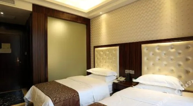 Seven Stars Fashion Hotel (Zhongmao City Branch, Changsha Xingsha Economic Development Zone), Забронировать Отель Чанша Хунань
