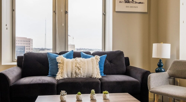 Stylish 1BR in Downtown DSM, Perfect Location, Varaa Hotelli Des Moines Iowa