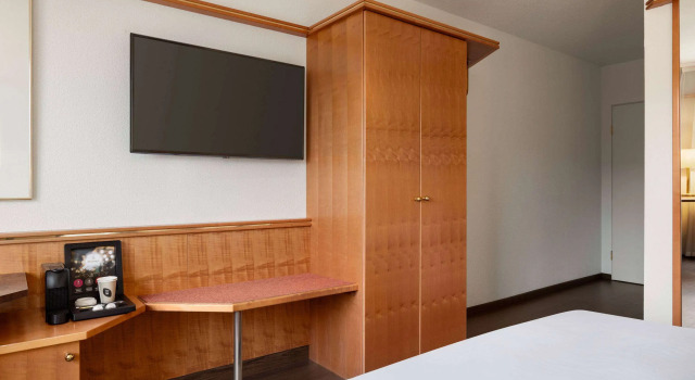 Hotel Admira, Varaa Hotelli Hotellit Baijeri pysäköinnillä, Pysäköinti