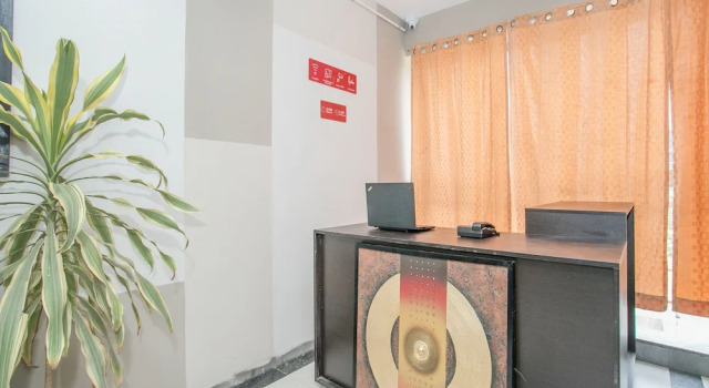 OYO 13523 Hotel Luxor The Budget Inn, Rezervovat Hotel Hotely v Bangalore s parkováním, Parkování