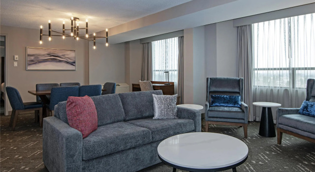 Двухместный номер Presidential DoubleTree by Hilton West Edmonton