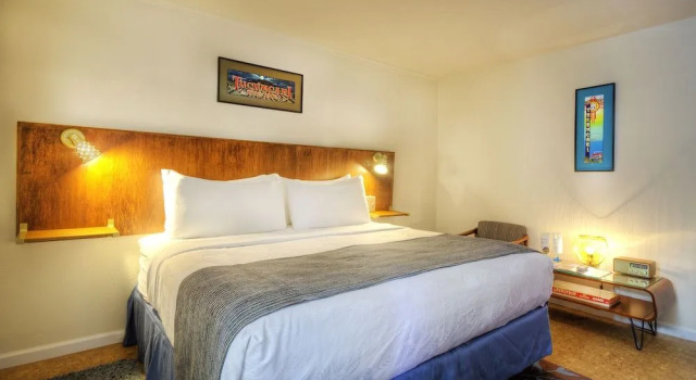 Roadrunner Lodge, Rezerwuj Motel Tucumcari Nowy Meksyk