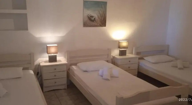 lemonishouse by the sea 2, Book Hotel Nea Skioni 