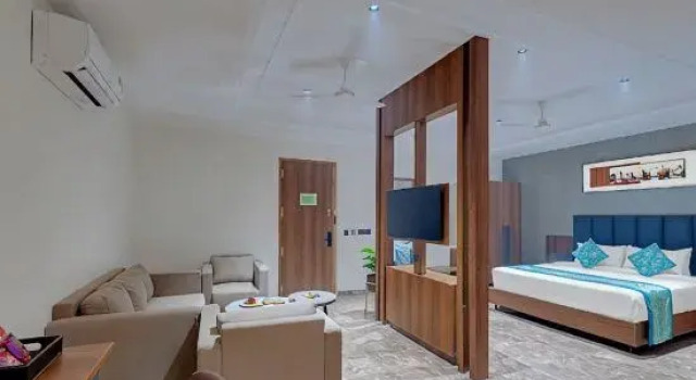 Люкс Executive Click Hotel Shamshabad-Hyderabad Airport