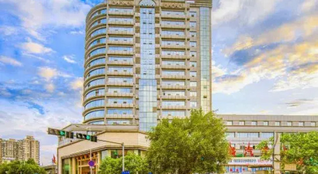 Dilunting International Hotel (Wansheng Yaocheng)