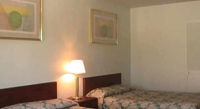 Четырёхместный номер Standard Hometown Inn Galion