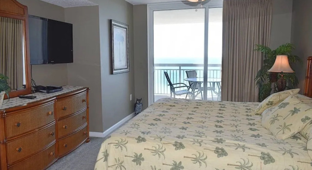 Crescent Shores S 1811 3 Bedroom Condo by RedAwning, North Myrtle Beach, Забронировать Отель Отели Южной Каролины с бассейном, Бассейн