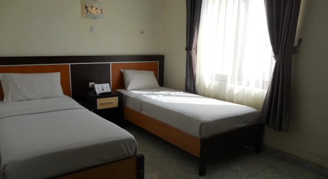 Derawan Indah Hotel, Book Hotel Hotels in Kalimantan with a Pool, Swimming Pool