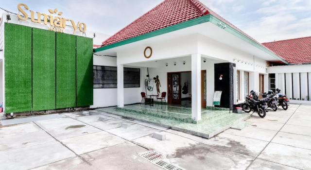 Hotel Sumaryo, Book Hotel Billige hoteller i Timuran