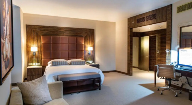 Пентхаус с 3 комнатами с видом на город City Centre Rotana Doha