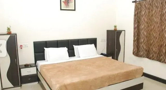 Hotel Adelphi Grande, Забронировать Отель Кушинагар штат Уттар-Прадеш