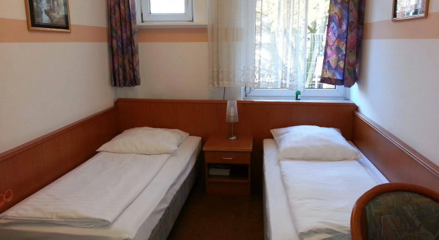 Hotel Oase, Rezervați Hotel St. Georg Hamburg
