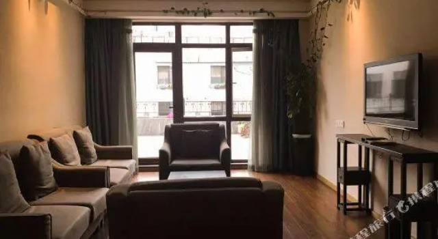 Люкс Business Hangzhou Yuquan Hotel