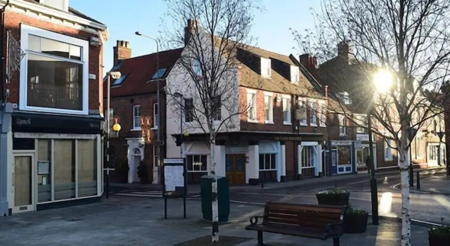 The Tudor Rose Hotel