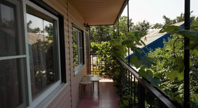 Na Rostovskoy 9 Guest House