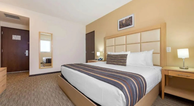 Двухместный номер Standard c 1 комнатой Sleep Inn Monterrey San Pedro