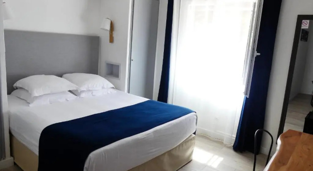Номер Standard Hôtel de la Vierge Noire