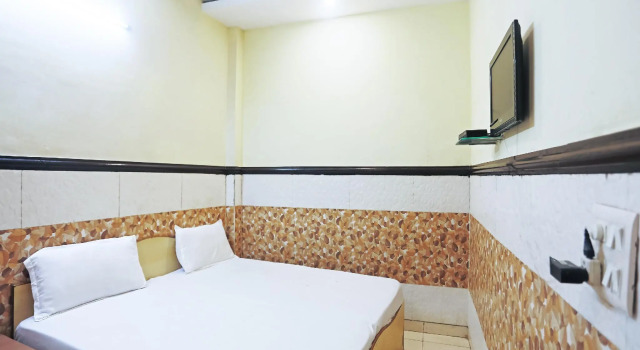 SPOT ON 37452 Kataria Guest House, Rezerwuj Pensjonat Panipat Haryana