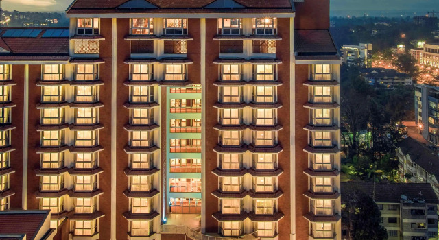 Отель Mövenpick Hotel & Residences Nairobi