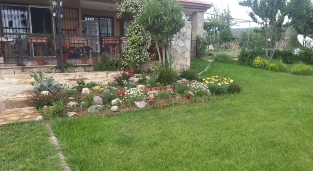 Özbek Çiftlikevi