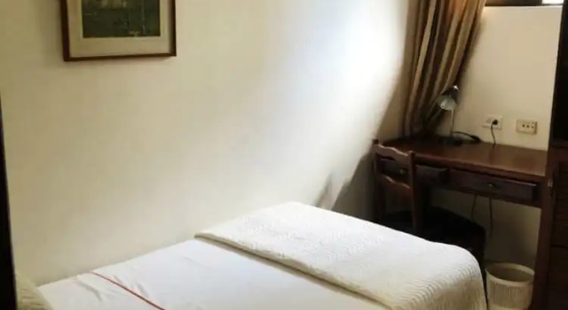 Standard Dreier Zimmer Hotel Stein Colonial