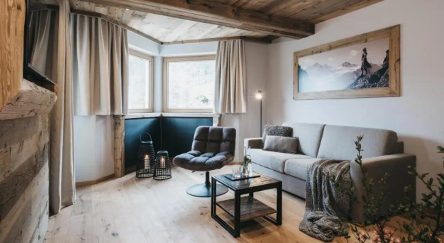 Люкс с 2 комнатами VAYA Zillertal