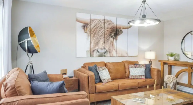 Modern Townhome: Walk to Tennessee Tech University, Book Hotel Cookeville Tennessee