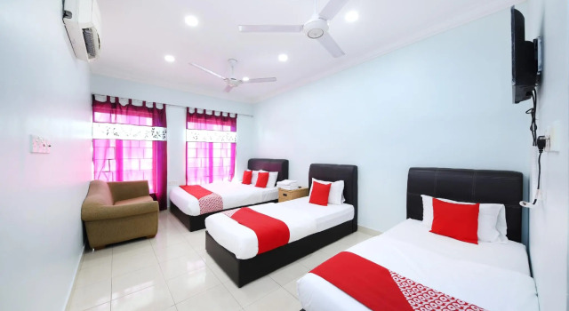 OYO 90170 Dynamic Hotel