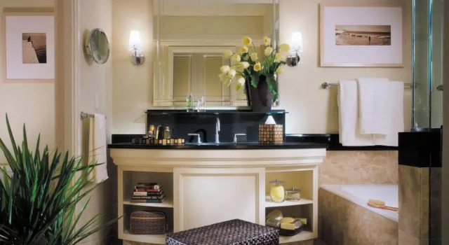 Four Seasons Residences