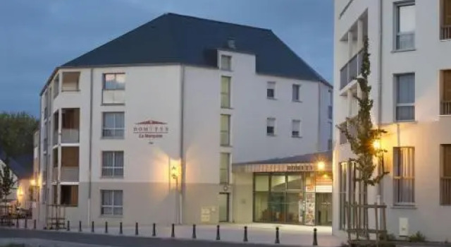 Résidence Services Seniors DOMITYS - La Marquise, Rezerwuj Hotel  