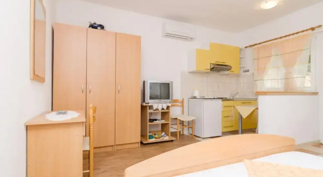 Апартаменты Apartments Skurla - Studio Apartment With Terrace