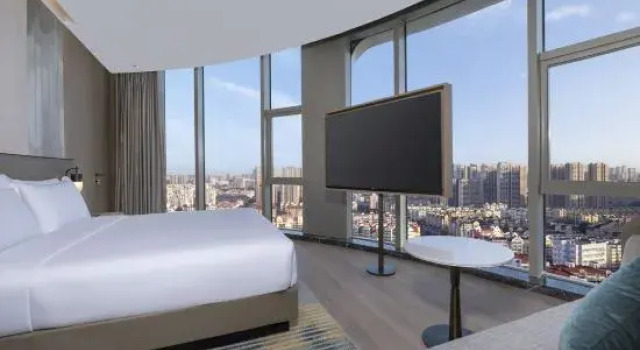 Люкс Superior Holiday Inn Qingdao CBD by IHG