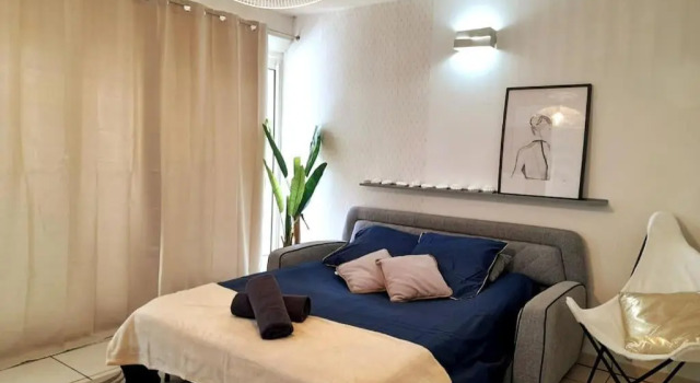 Студия LE CITADIN - St Denis centre ** studio avec belle terrasse **