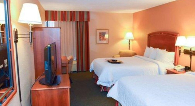 Четырёхместный номер Standard Quality Inn Florissant-St Louis