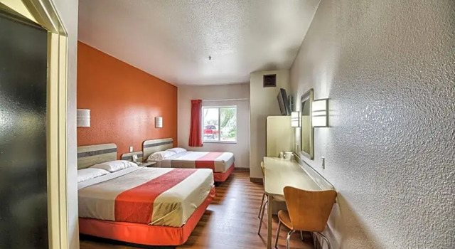Номер Deluxe Motel 6-Mission, TX