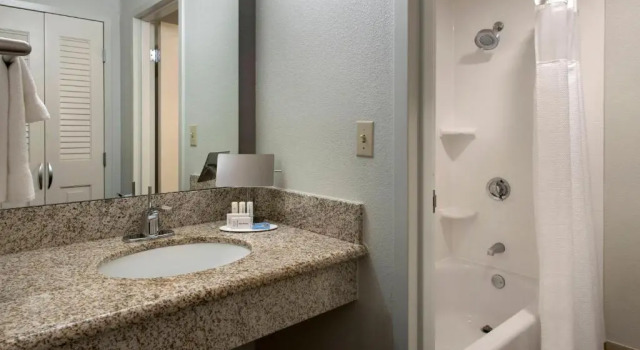 Номер Standard Courtyard by Marriott Boston Norwood/Canton