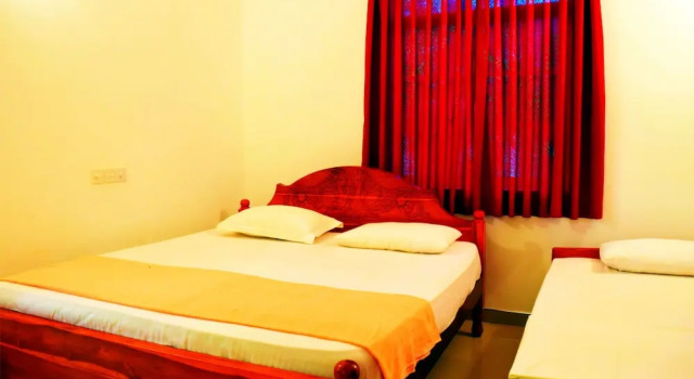 Saffron Guest Inn