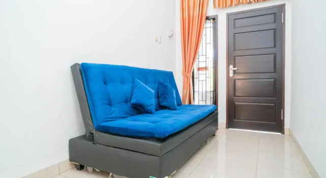 RedDoorz Syariah @ Jalan Tingang Palangkaraya, Prenota Hotel Hotel a Kalimantan con parcheggio, Parcheggio