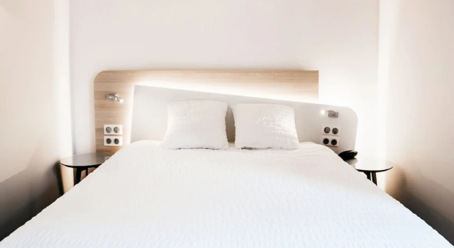 Семейный люкс Logis Hôtel Restaurant Au Lion Rouge