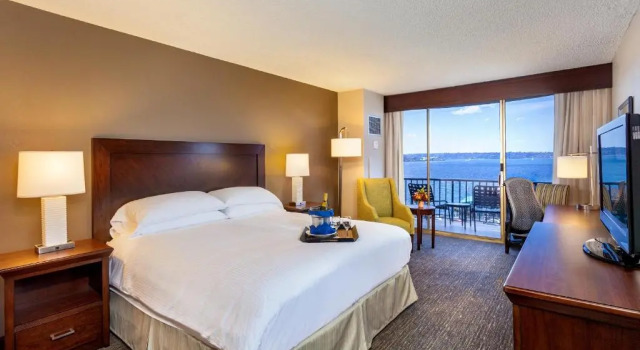 Двухместный номер Premium Wyndham San Diego Bayside