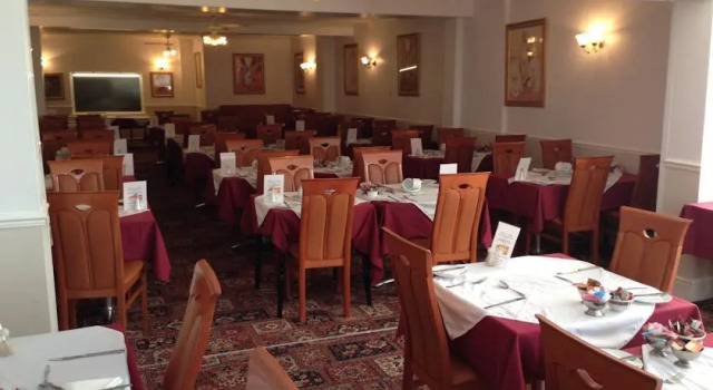 Hadleigh Gables Hotel, Забронировать Отель Отели Грейт-Ярмут с парковкой, рядом с Palace Casino, Парковка