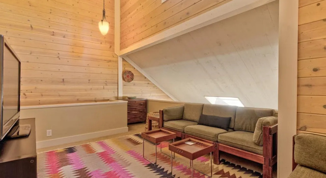 Pole House #13 by Village Properties at Sunriver, Rezerwuj Hotel Sunriver Mount Bachelor