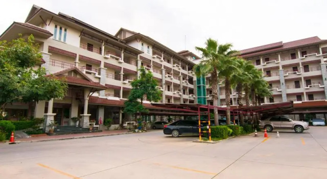 Люкс Rangsee Place