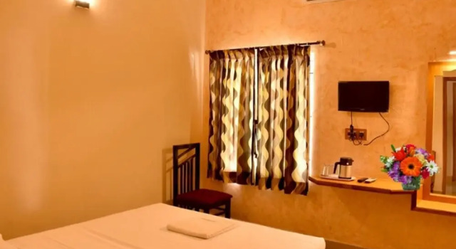 Yogi Ram Inn