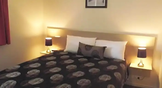 Апартаменты High Street Motor Inn & Steakhouse