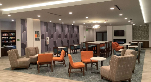 Двухместный номер Standard La Quinta Inn & Suites by Wyndham Littleton-Red Rocks