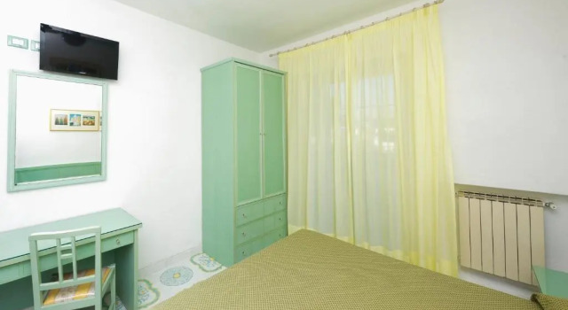 Трёхместный номер Standard Hotel Parco Cartaromana