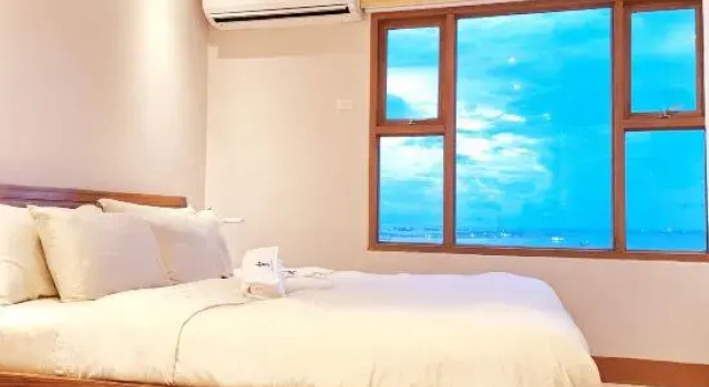 Люкс StayLuxia Manilabayview 1-5 BR Suites w/Balcony Bayview Pool Netflix