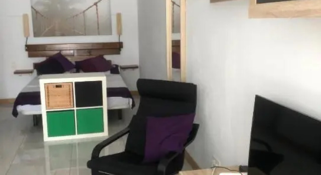 Torremolinos, Bonito apartamento studio La Carihuela, Забронировать Апартаменты/квартира Отели Торремолинос с парковкой, рядом с Парафия Архангела Михаила, Парковка
