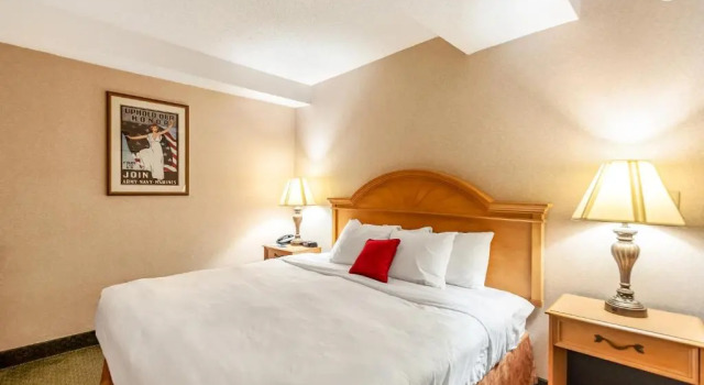 Номер Standard Best Western Rosslyn Iwo Jima